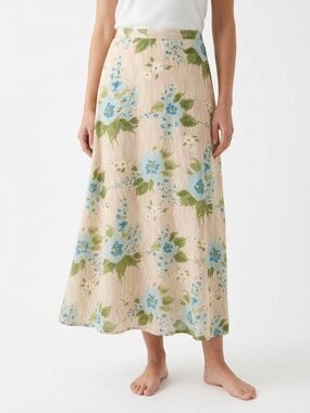 Pretty Women's Floral Maxi Skirt Spring & Summer Cream White Blue Flowers Medium